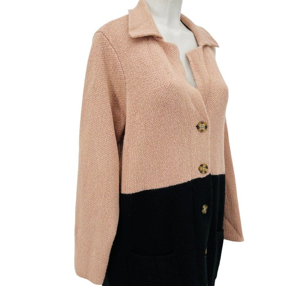 Torrid Women's Button Closure Pockets Long Black/Pink Sweater Size 2X - Picture 3 of 12